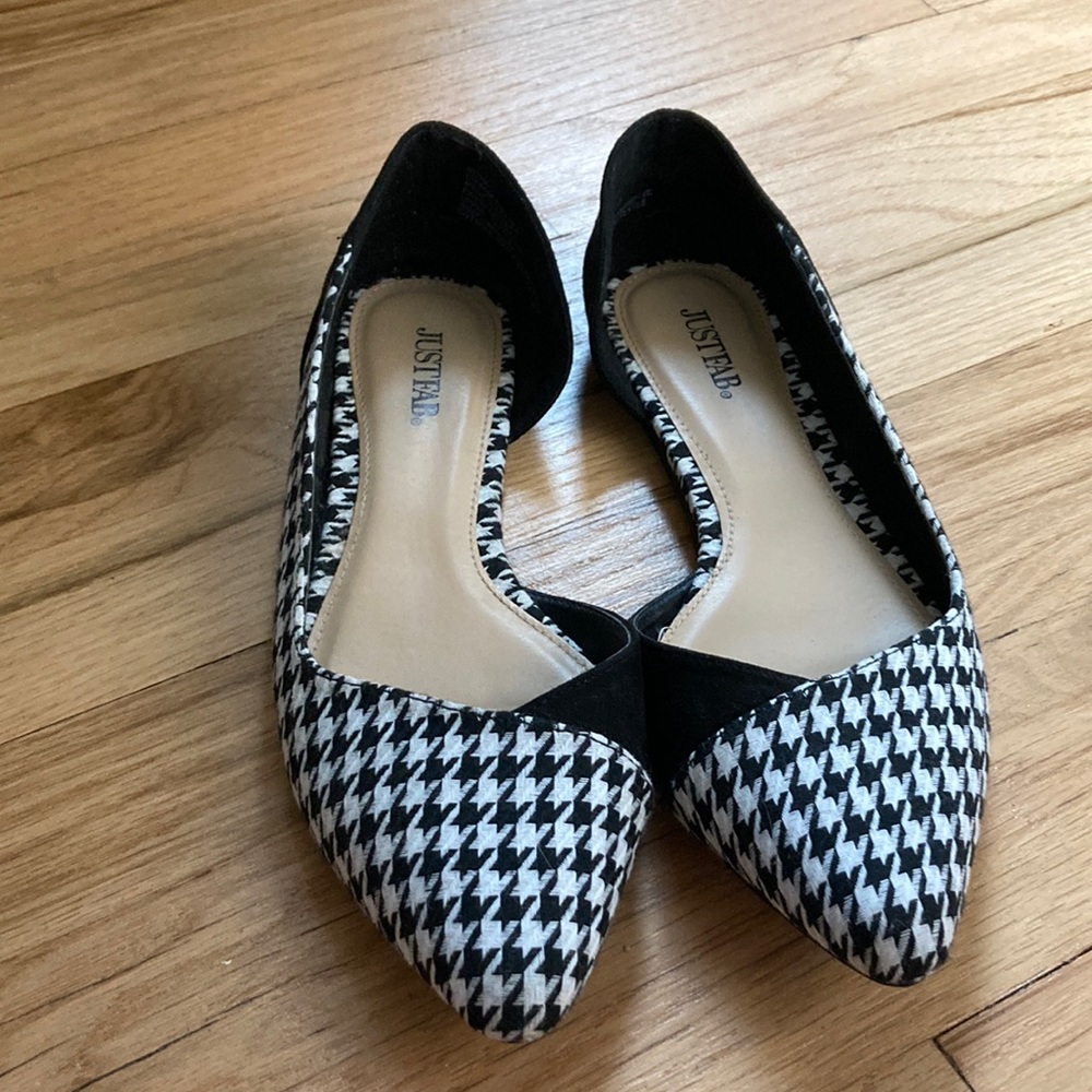 Houndstooth cutout flats